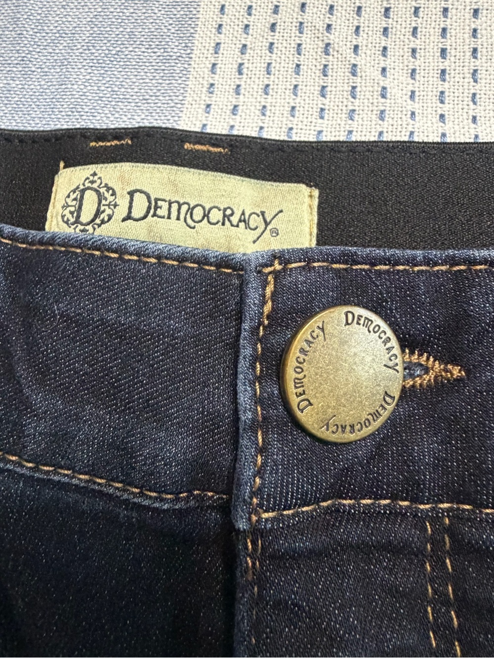 Democracy “Ab”solution Bermuda- Indigo - Picture 8 of 15